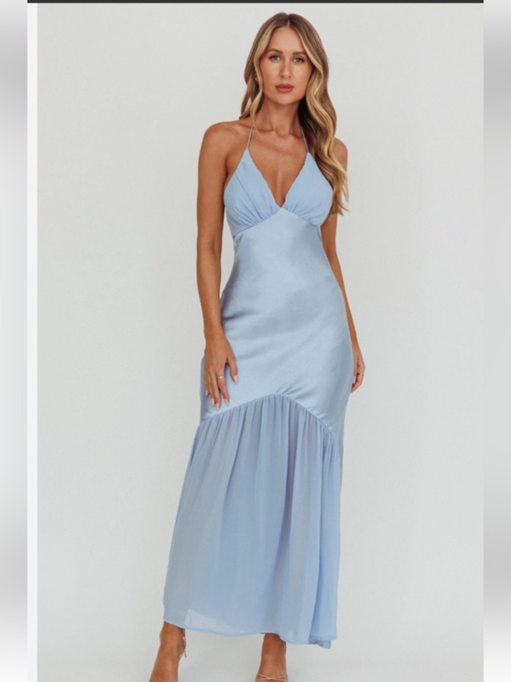 NWT Selfie Leslie Aysah Satin Halter V-Neck Maxi Dress in Light Blue